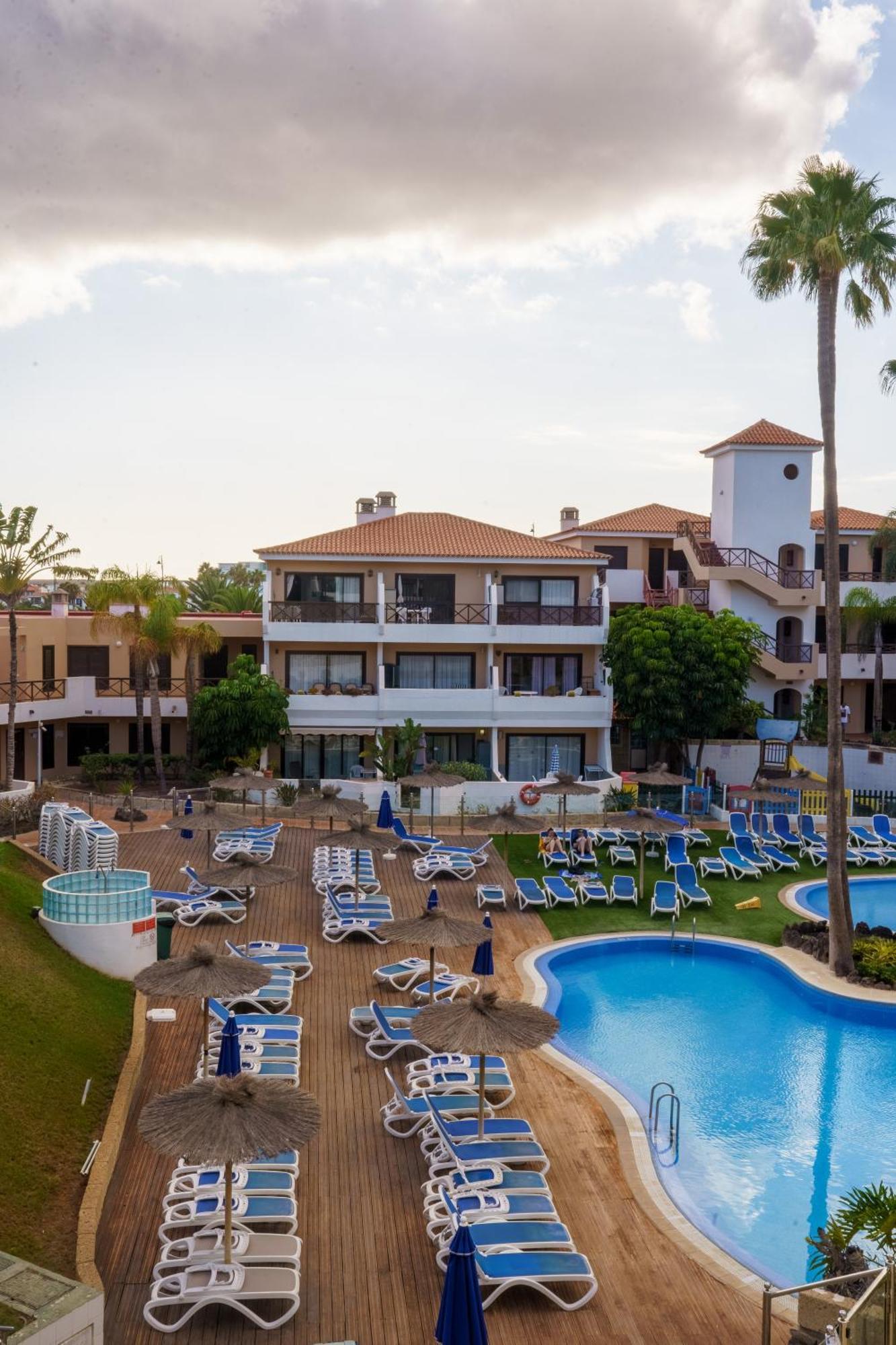 Forest Flat - Big Heated Pool, Terrace, Tv Channels, Golf Courses San Miguel de Abona Eksteriør bilde